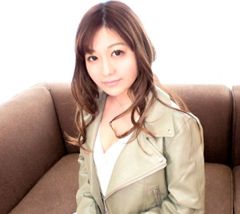 36歳のジュエリー販売員の美熟女さんが婚約者に内緒で他人の男と生SEXにイキまくり！の画像