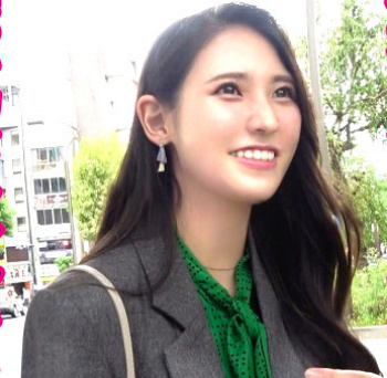 28歳のコスプレイヤー美脚奥様を高円寺でナンパして口説いて自宅NTR不倫パコ！の画像
