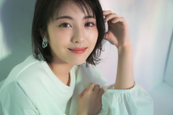 【朗報】浜辺美波ちゃんに似ているAV女優を発見したのでみなさんに教えてあげますの画像