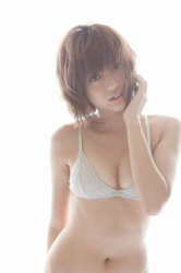 【画像】菊地亜美の乳首の色が判明！！！の画像