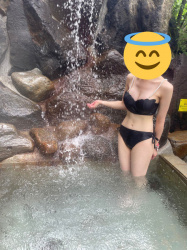 【画像あり】おまえら水着混浴施設のユネッサンって行ったことあるか？の画像
