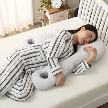 【悲報】ニトリさん、とんでもない夜の大人用グッズを発売してしまうの画像
