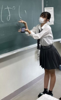【画像】JK「大麻吸うならおっぱい吸え」先生「消せ消せ消せ」の画像