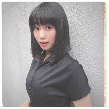 【画像】ハライチと結婚した19歳のタレントのお胸がこちらの画像