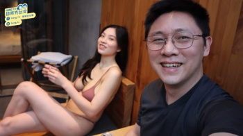 【画像】台湾のチー牛、とんでもドスケベボディのベトナムガールを捕まえるの画像