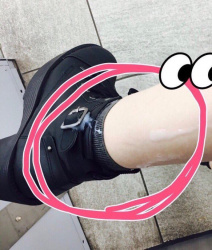 【悲報】まんさん、電車でぶっかけられる【画像】の画像