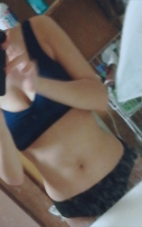 【画像あり】女だけど下着姿とか晒すの画像