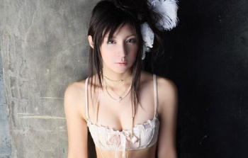 AV女優の仲村みうさん、中出しに痴女と淫乱ぶりを発揮してる件ｗの画像