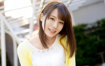吉岡里帆のパイパングラビアショットがエロいと話題にｗｗｗｗｗｗｗの画像