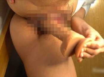 無修正・自画撮り　ディルドでマン汁垂れ流し最後にとんでもない痙攣を見せる女さんの自慰がエロスの画像