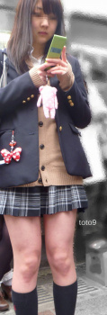 
				クズ超煌神 より 【画像】コロナと春休み･･･待撮り女子高生の写真をどうぞ へのコメント				の画像