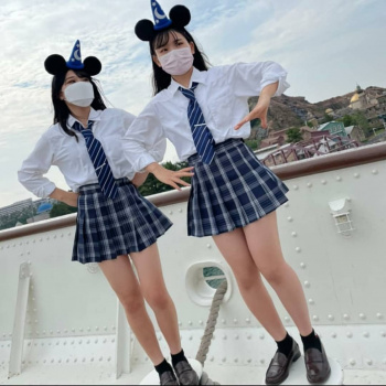 【画像】TDLの主役はもはや制服ＪＫちゃんな写真集の画像