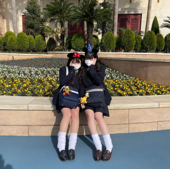 【画像】春休みシーズンの今なら制服ＪＫ確変入ってるやろ！？ｗｗの画像