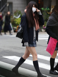 【画像】街でこんな女子高生見かけると心拍ちょっと上がるよなｗｗの画像