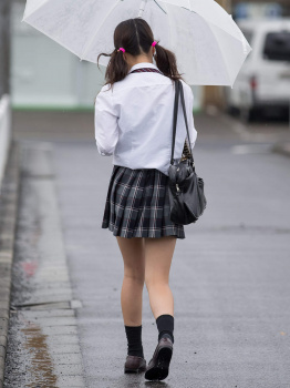 【画像】高校近くだとこんな感じの通学ＪＫ見放題ってやばくね？ｗｗの画像