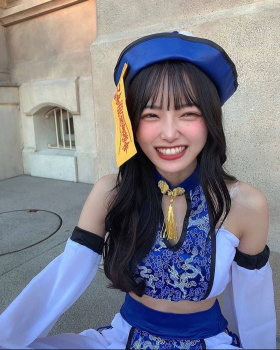 【画像】放課後に友達とコスプレする女子高生がエチチぃの画像