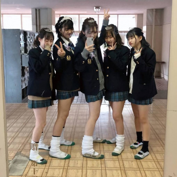 【画像】青チェの新栄ＪＫちゃんがやっぱシコなんだよな～の画像