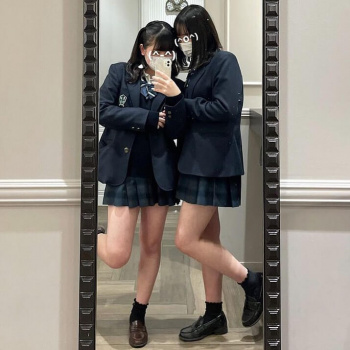 【画像】生まれ変わったらデカ鏡になりたり自撮り女子高生写真の画像