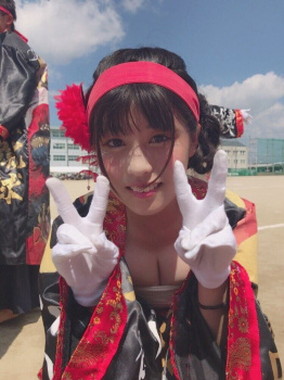 【X探訪11】男子の精子を搾り取りまくった谷間女子高生が大人になった結果･･･の画像