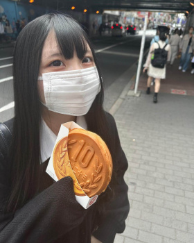 【画像】どーせ彼氏が撮ってるんだろ思ってしまうピン撮り女子高生の画像