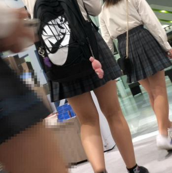 【画像】ぷりっとしたふとももが女子高生の最大の魅力やでの画像