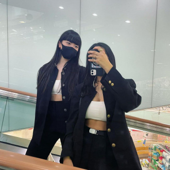 【画像】学ランＪＫがどうみてもおぢさん達をシコらせにきてるの画像