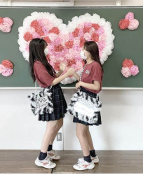 【画像】文化祭に突発で入場出来て現役女子高生に接待されるという良き時代経験ヤツwwの画像