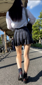 【画像】どこまでもついていけちゃう制服ＪＫの後ろ姿の画像