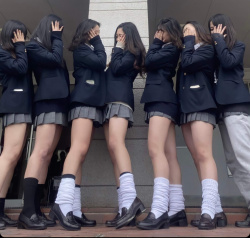 【画像】ルーズＪＫに１万円でどう？って言えば生脱ぎルーズ売ってくれるんちゃう？ｗｗの画像