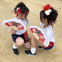 【画像】盛ってデコッてハデハデ仮装大会の体育祭なＪＫの画像