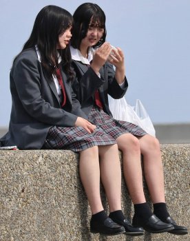【画像】女子高生の放課後ってまじで青春って感じだよなの画像