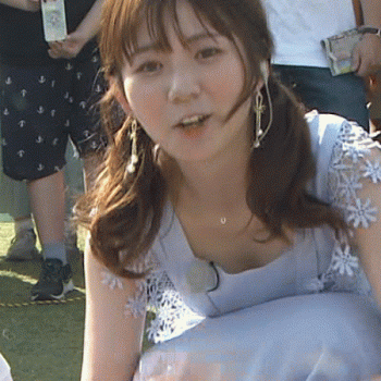 冨田有紀の見えそうな乳首　２４０６２６の画像