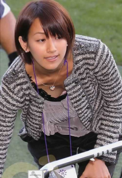 前田有紀の見えそうな乳首　２５０３２３の画像