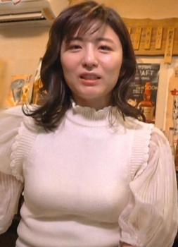 宇賀なつみの浮き出る乳首　２５０４０４の画像
