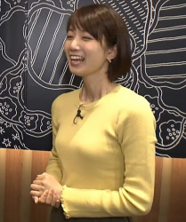 小野彩香の浮き出る乳首　２５０４２４の画像