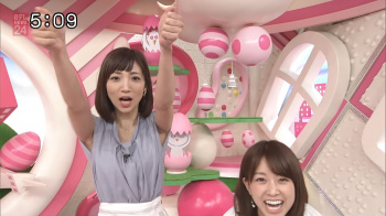 内田敦子のエロエロな腋　２５１１１８の画像