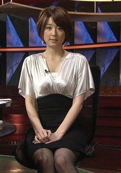 秋元優里の浮き出る乳首　２６０１０７の画像