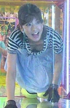 生野陽子の見えそうな乳首　２６０１１３の画像