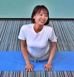 佐々木若葉の浮き出る乳首　２６０１２７の画像