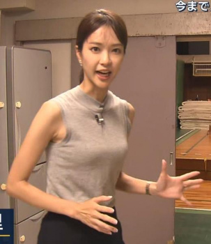 下村彩里のエロエロなおっぱいの形　２６０４１２の画像