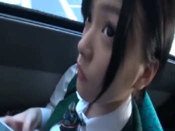 【JKエロ動画】通学中の美少女JKを毎日痴漢し続け日に日にエスカレートしていきエッチな体に育て上げるの画像