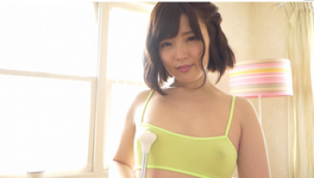 月見叶菜のスポーツブラから透ける乳首　２２０１０３の画像