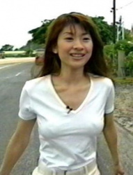 篠原涼子のエッチにポチる乳首　２３０８０５の画像