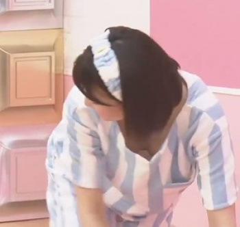 井上小百合のはみ出る乳首　２３０９２３の画像