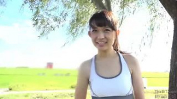 【フェラ抜き】女子大生がさわやかに野外でフェラ抜きしちゃってくれました♪の画像