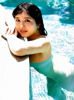 大和田南那 パンティーがケツに食い込んでる!エロイ画像だの画像