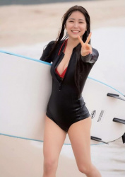 白間美瑠の水着でお尻を突き出してエロ画像でシコれ！の画像