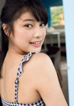 玉田志織の天然な柔らかそうなデカおっぱいを揉みたい!の画像