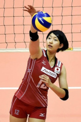 石井優希・全日本女子バレーボール選手の大股開きケツがエロい画像の画像