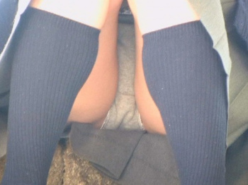 【必見】「トリプルパンチラ」#038;「風パンチラ」!奇跡を呼び込む”持ってる撮り師”の盗撮動画のクオリティがヤバい:アイドル予備軍の画像